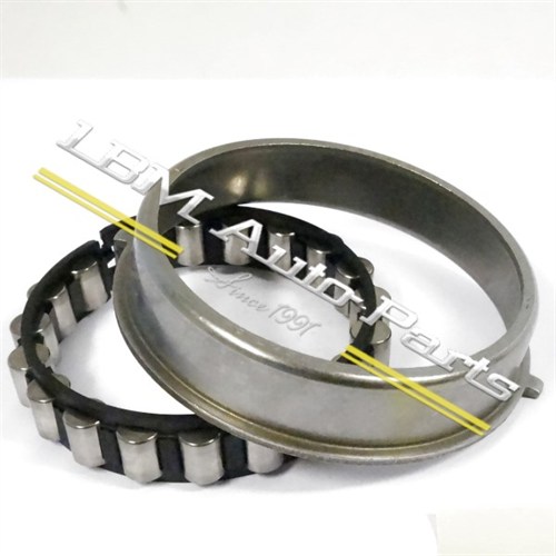 BEARING FORD MT82