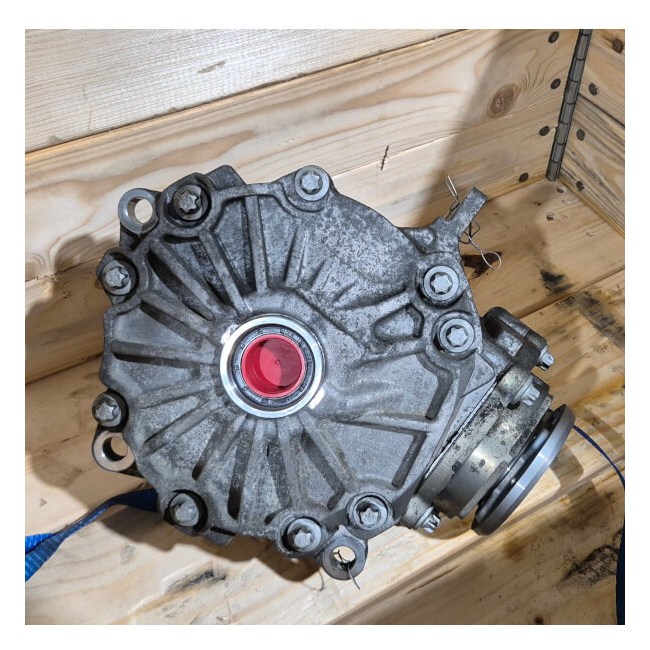 FRONT DIFF TRANSFES CASE MERCEDES - USED